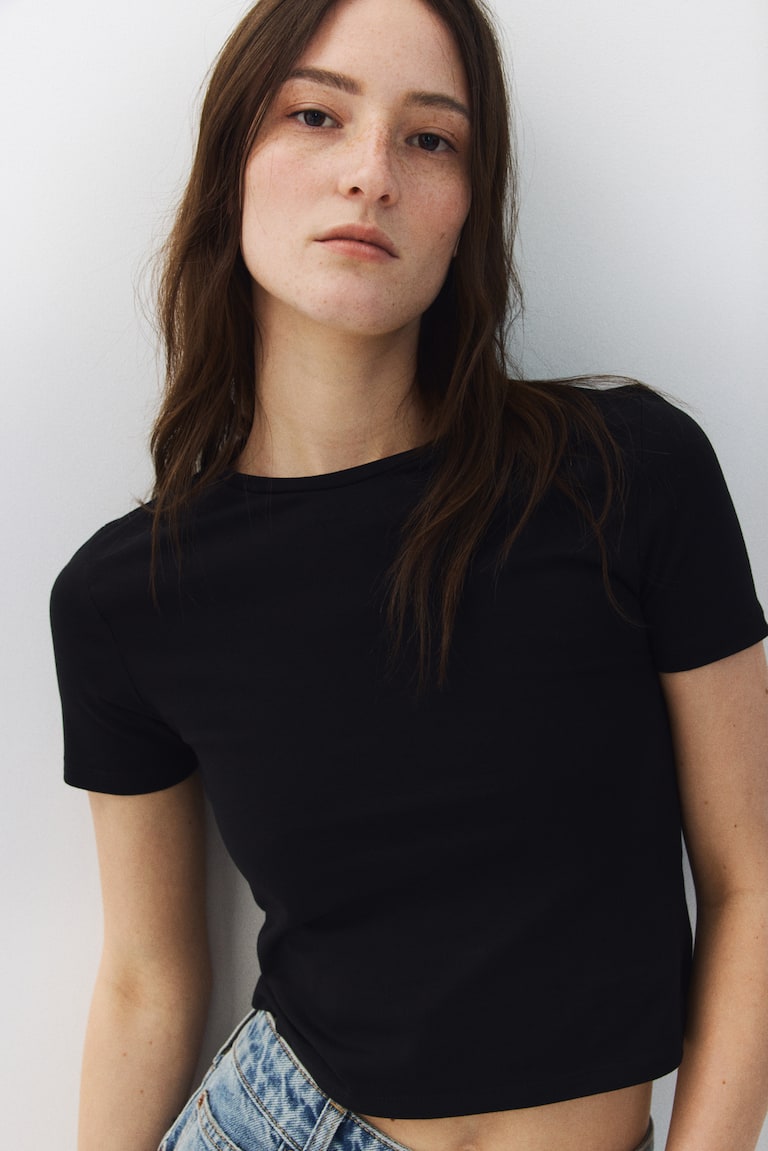 H&M Kurzes T-Shirt Räumungsverkauf