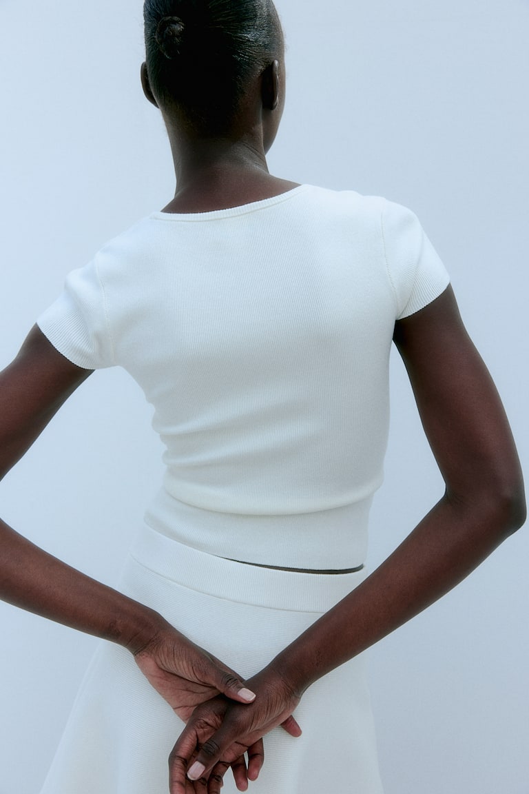 H&M T-Shirt aus Feinstrick Zeitbegrenzte Promotion