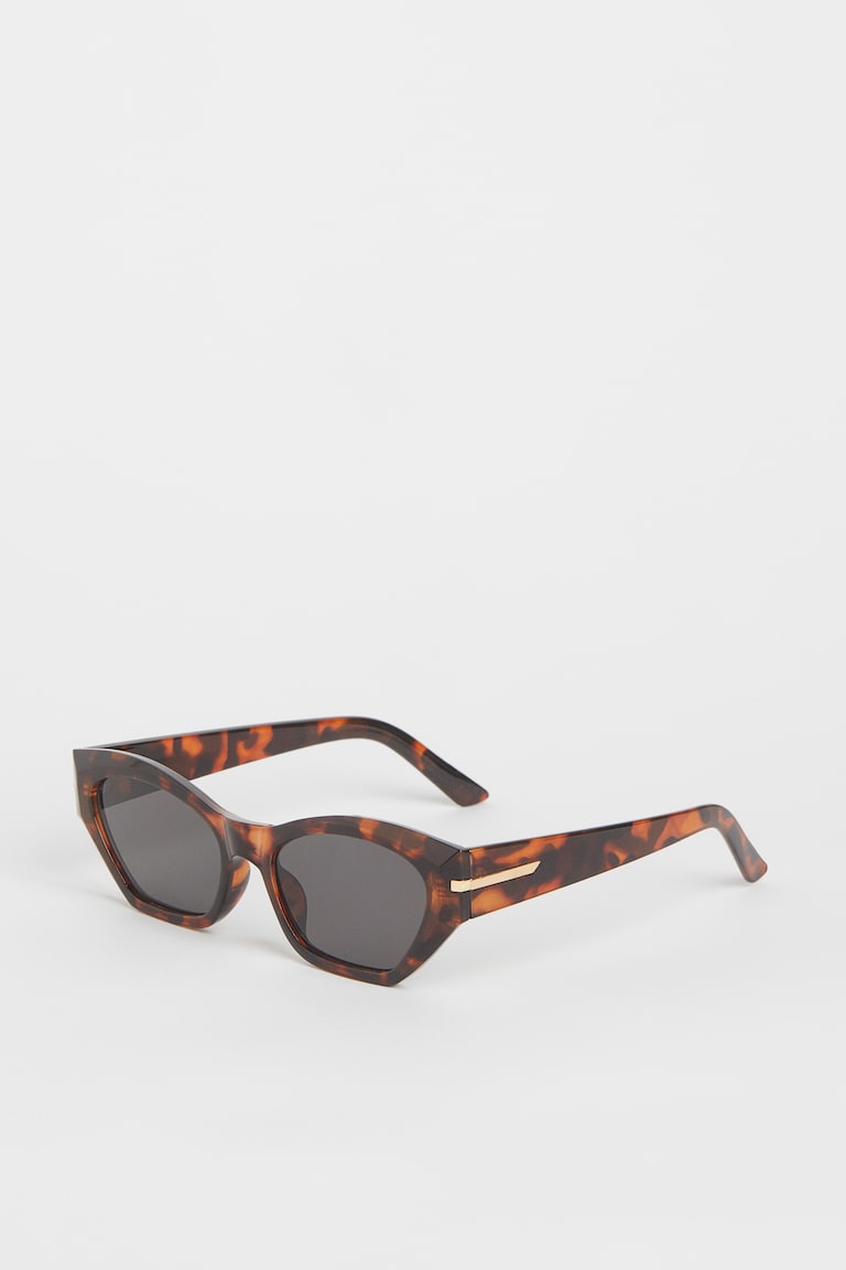 H&M Cat-Eye-Sonnenbrille Sonderangebot der Fabrik