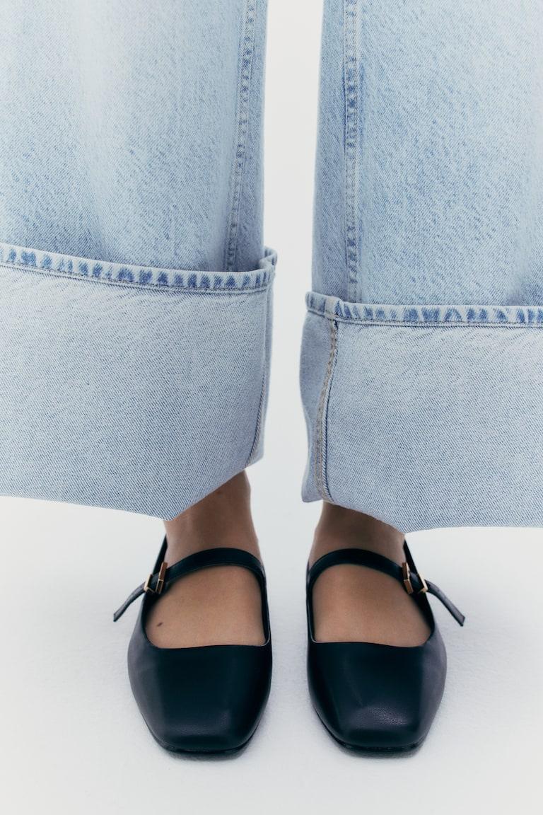 H&M Mary-Janes Letzte 2 Tage