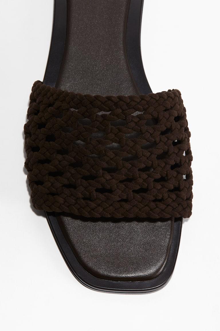 H&M Sandalen mit Flechtriemen Discount Store für neue Produkte