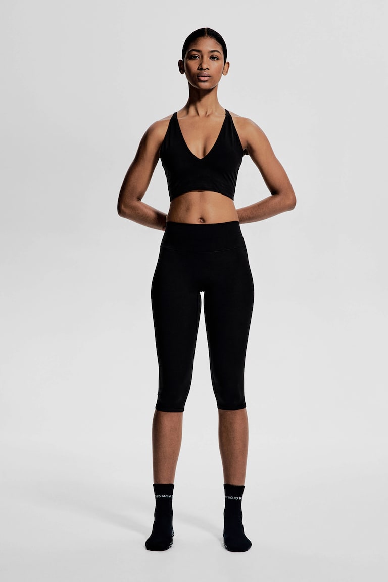 H&M Capri-Sportleggings mit SoftMove™ Zeitbegrenzte Promotion