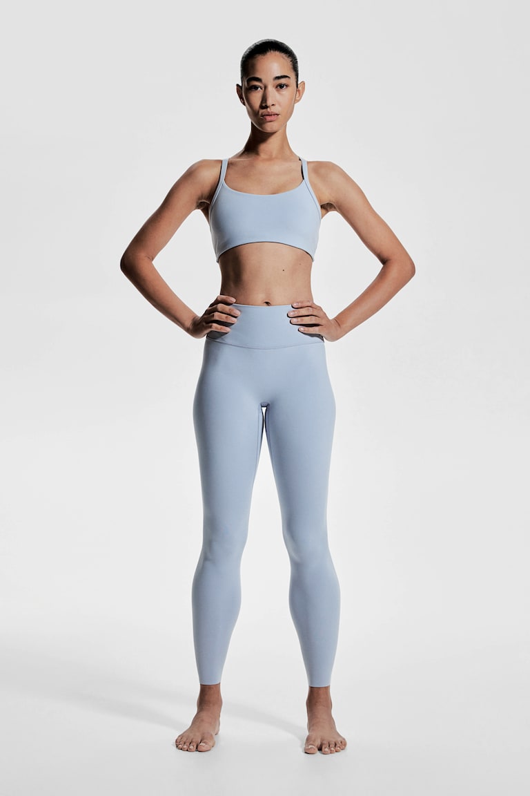 H&M Sport-BH mit SoftMove™ Medium Support 2025