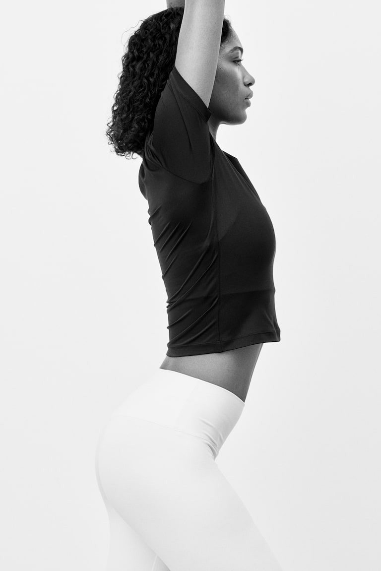 H&M Cropped Sportshirt mit DryMove™ Outlet