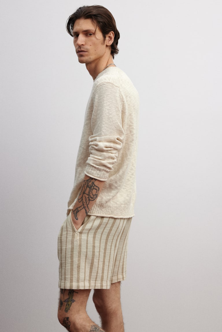 H&M Shorts aus Webstoff in Regular Fit Räumungsverkauf