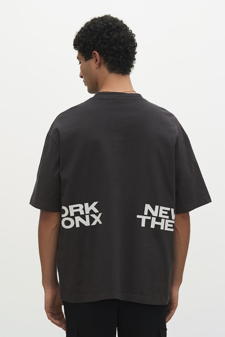 H&M Ausgewaschenes T-Shirt in Loose Fit Zeitbegrenzte Promotion
