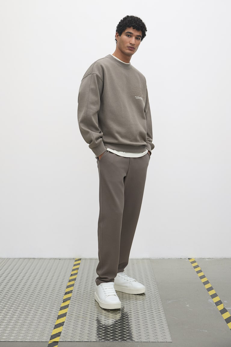 H&M Bedrucktes Sweatshirt in Loose Fit Discount Store für neue Produkte