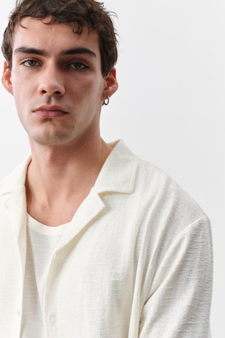 H&M Freizeithemd aus Jersey in Regular Fit Fabrikladen