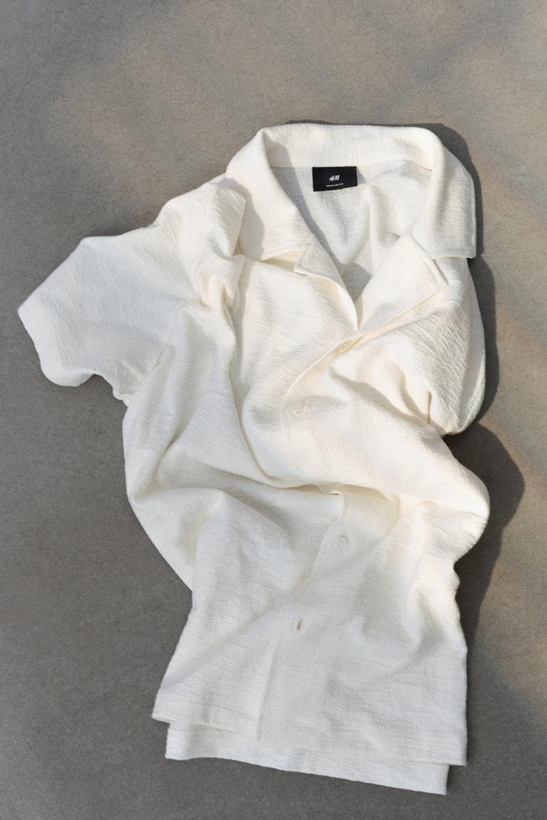 H&M Freizeithemd aus Jersey in Regular Fit Fabrikladen