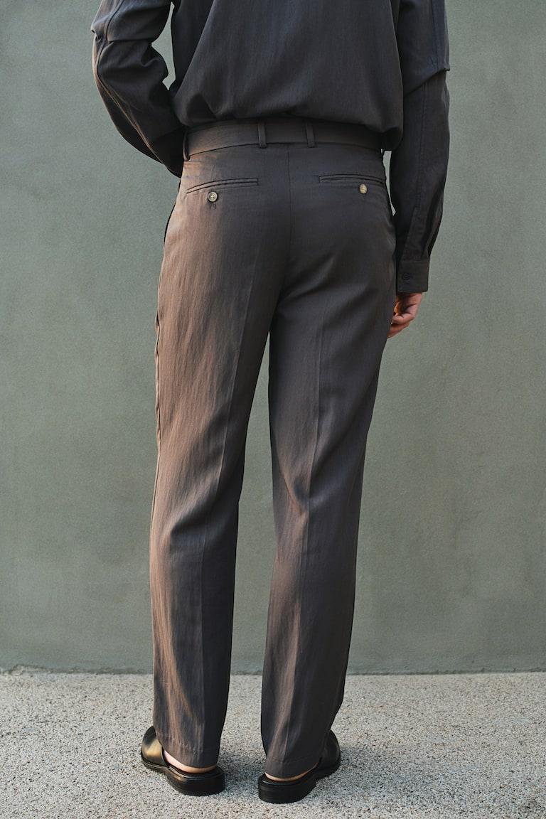 H&M Twillhose mit Gürtel in Regular Fit Online