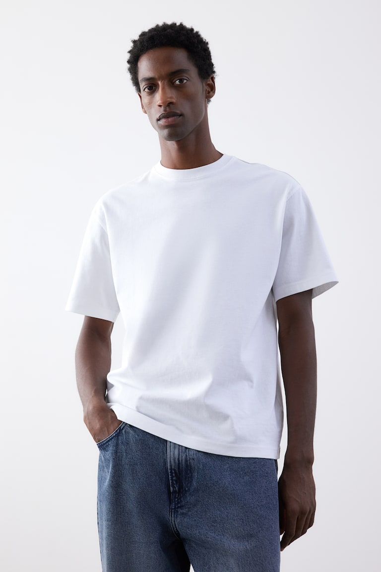 H&M T-Shirt in Loose Fit Tägliche Deals