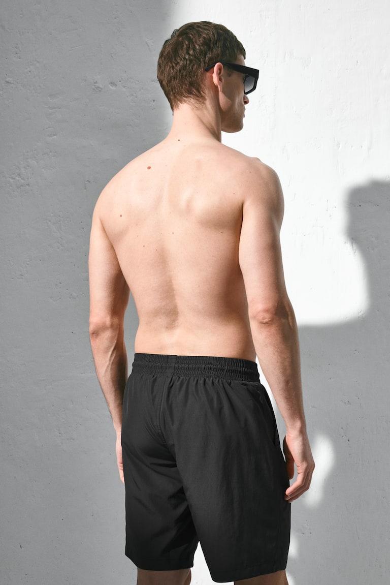 H&M Knielange Badeshorts Discount Store für neue Produkte