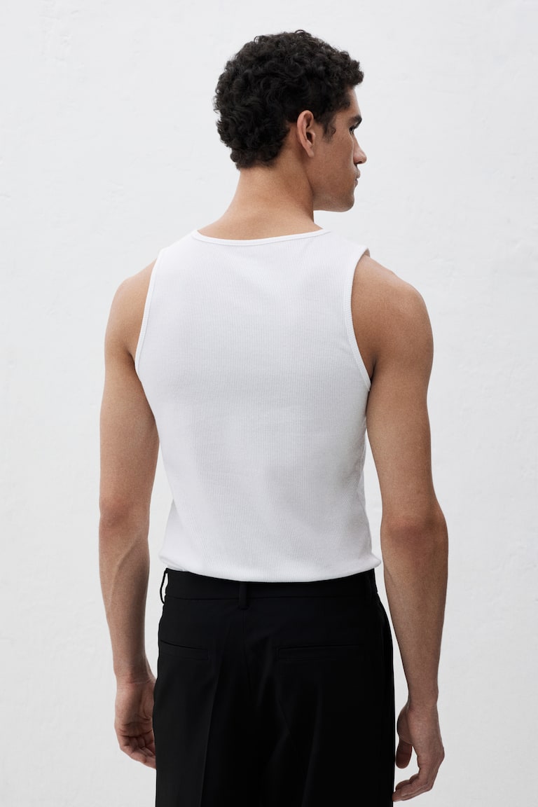 H&M Geripptes Tanktop in Slim Fit Rabatte dieses Monats