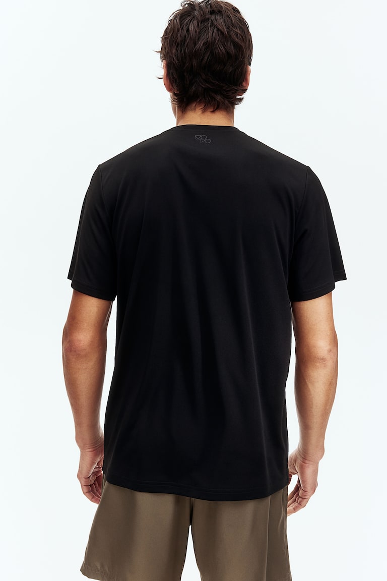 H&M Sportshirt mit DryMove™ in Regular Fit Kostenlose Rückgabe