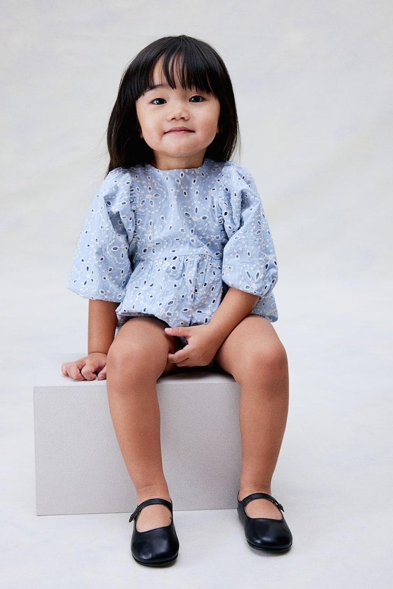 H&M Strampler mit Broderie Anglaise Begrenztes Angebot