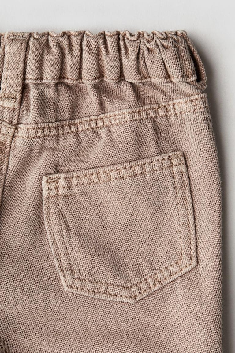 H&M Jeans mit Stickereien Outlet