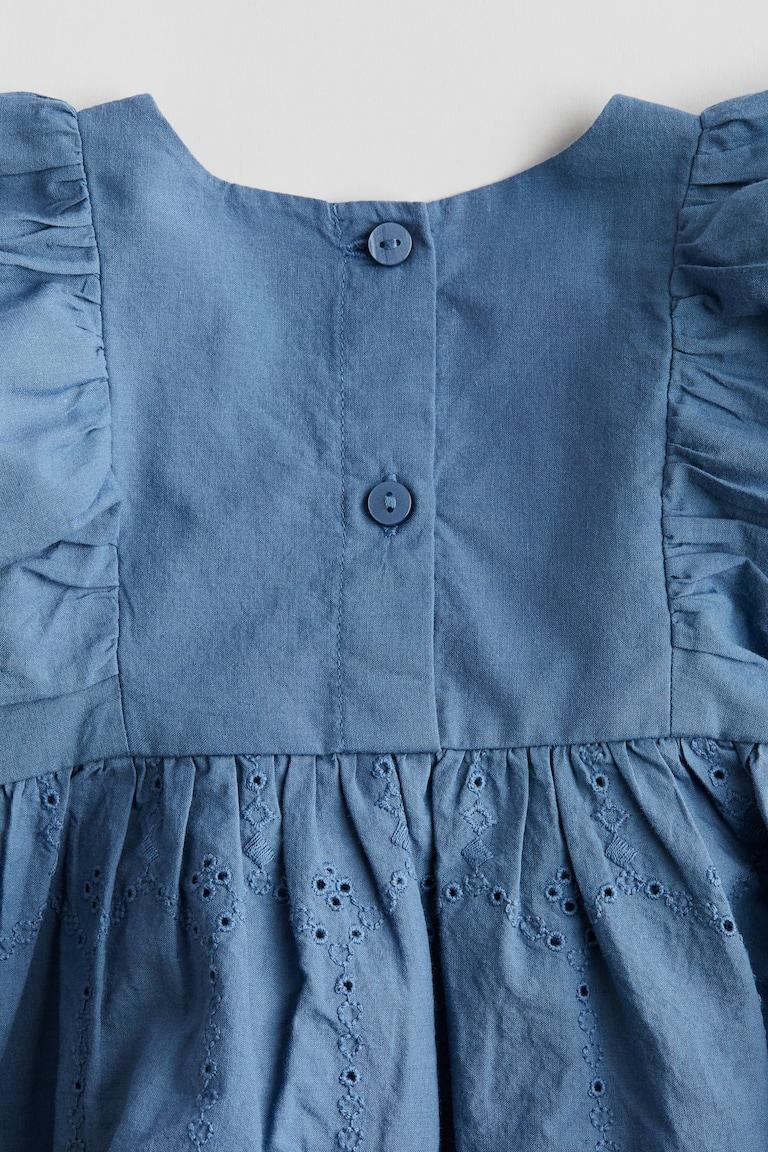 H&M Bluse mit Broderie Anglaise im Angebot