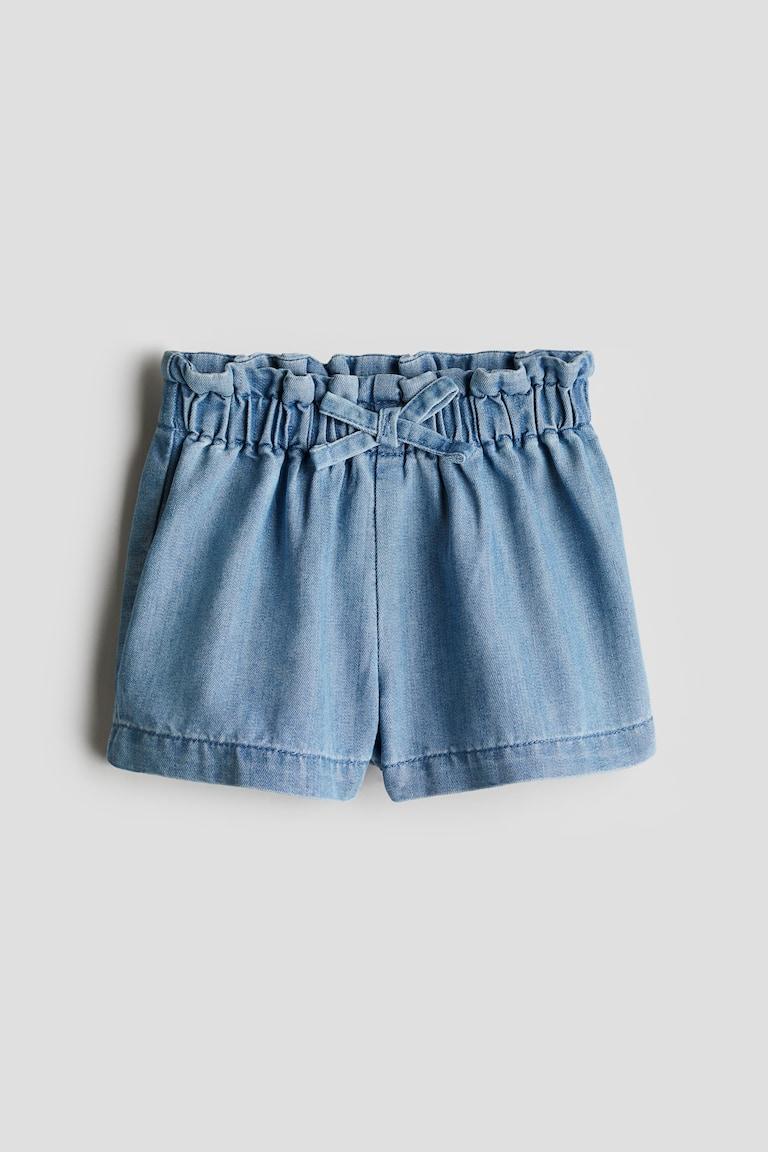 H&M Shorts mit Paperbag-Bund Flash Sale