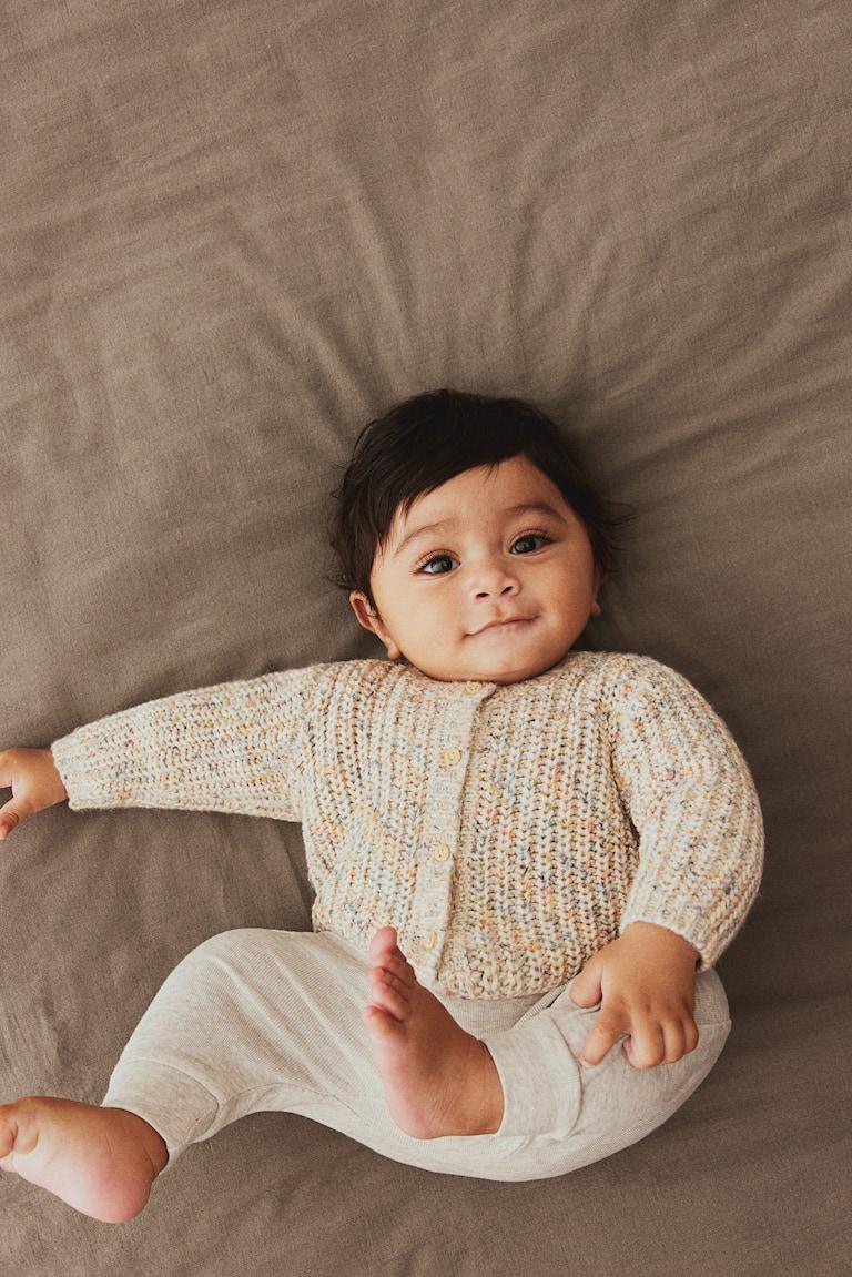 H&M Cardigan in Patentstrick Tägliche Deals