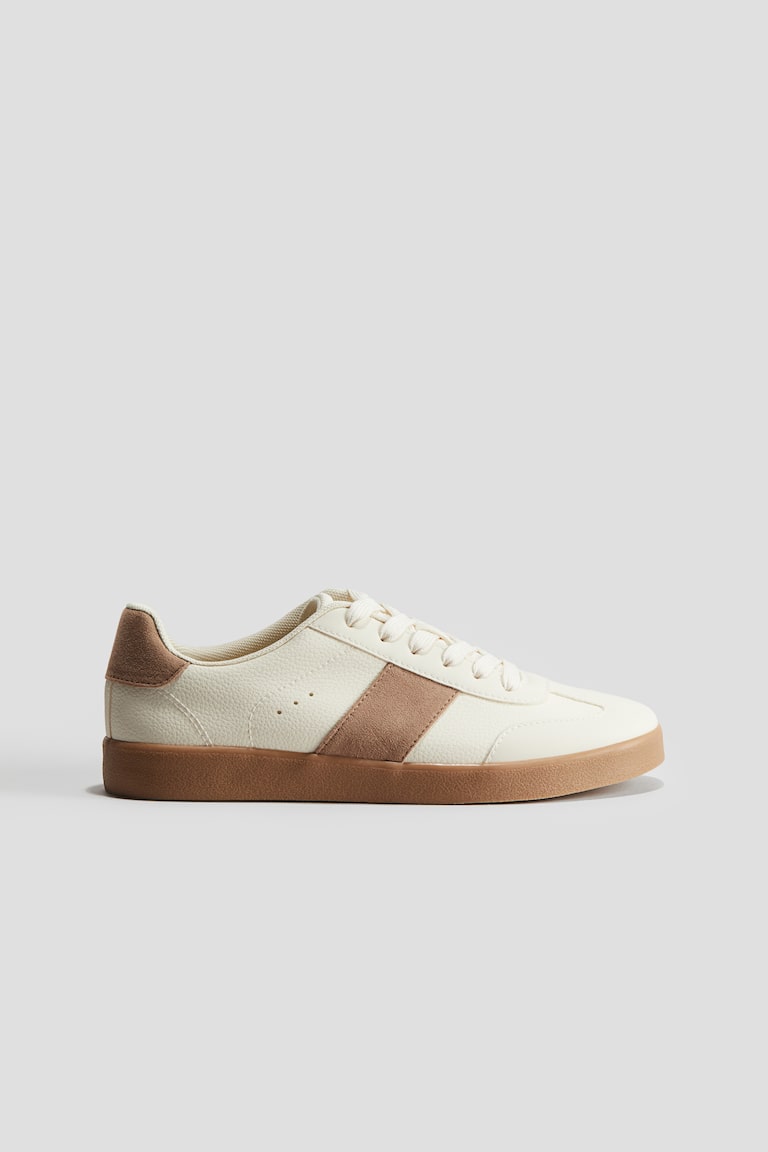 H&M Sneaker Cyber Monday