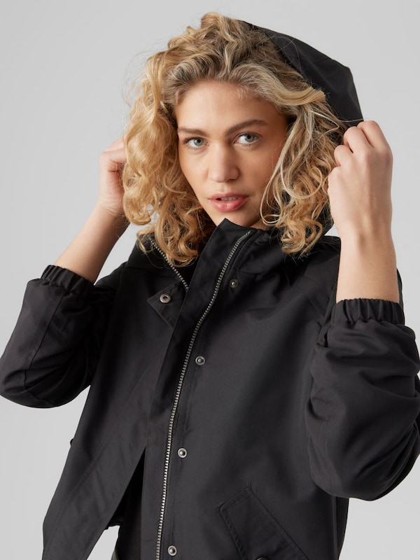 VERO MODA VERO MODA Jacke 'VMZoa' in Schwarz Nur für heute
