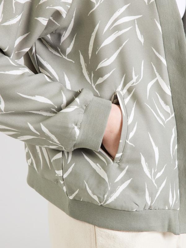 ABOUT YOU ABOUT YOU Jacke 'Maja' in Pastellgrün Online Shopping