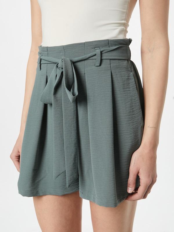 ABOUT YOU ABOUT YOU Wide Leg Shorts 'Lia' (GRS) in Grün Osterangebot