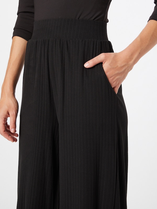 Urban Classics Urban Classics Wide Leg Hose in Schwarz Riesige Ersparnisse