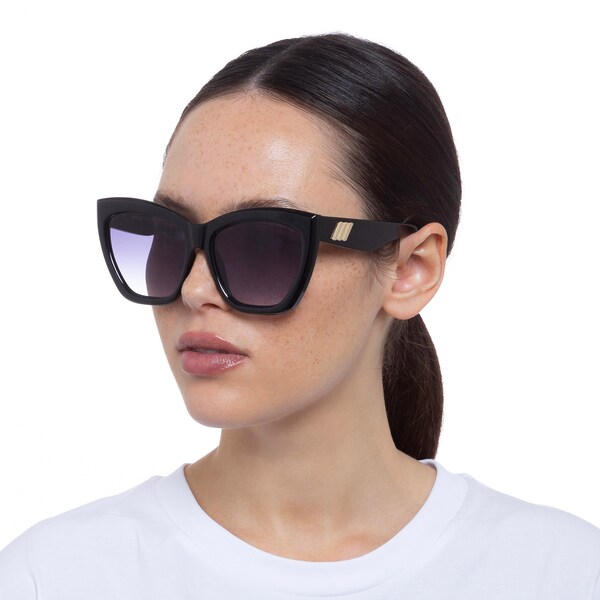 LE SPECS LE SPECS Sonnenbrille 'VAMOS' in Schwarz Valentinstagsangebot