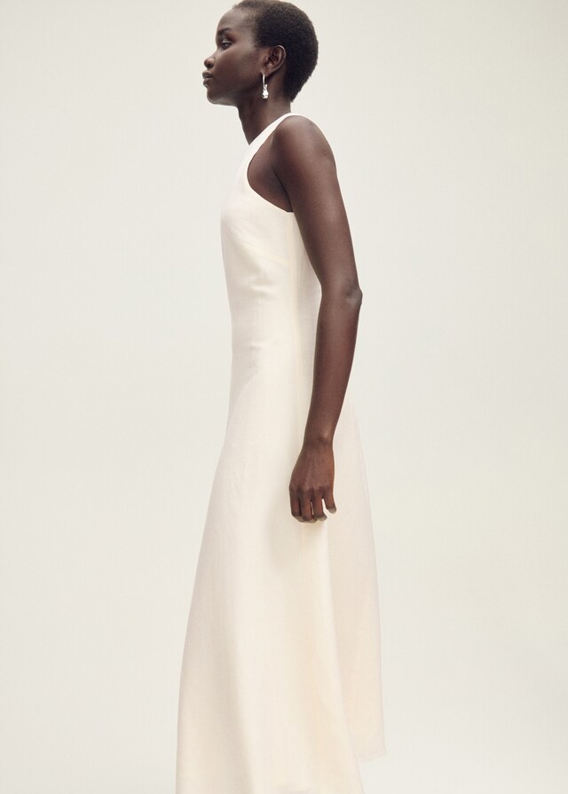 Mango Leinenkleid mit ausgefranstem Saum Große Rabatte