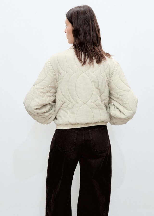 Mango Steppjacke mit Blumenstickerei Räumungsverkauf