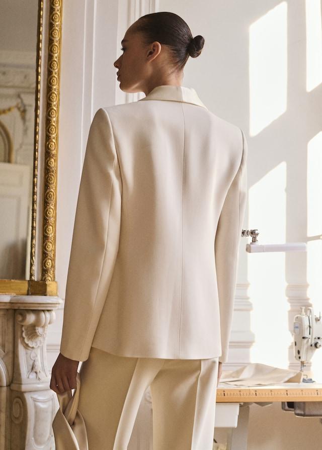 Mango Anzugjacke mit Reverskragen aus Satin Online