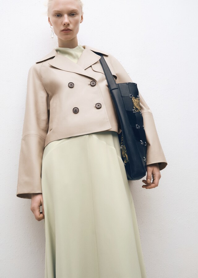 Mango Kurzer Leder-Trenchcoat Bis zu 50% Rabatt