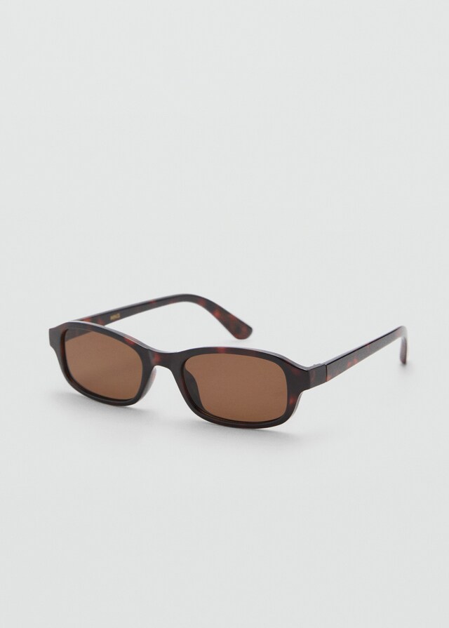 Mango Sonnenbrille mit rechteckigem Brillengestell Top Angebot