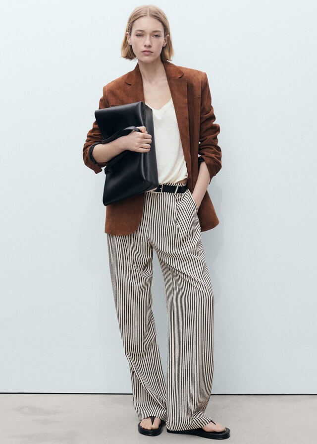 Mango Gestreifte Hose mit Texturmuster Black Friday Preise