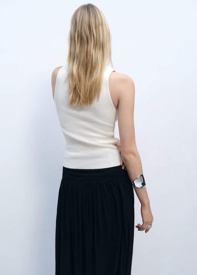 Mango Gestricktes figurbetontes Top ohne Ärmel Online Shopping