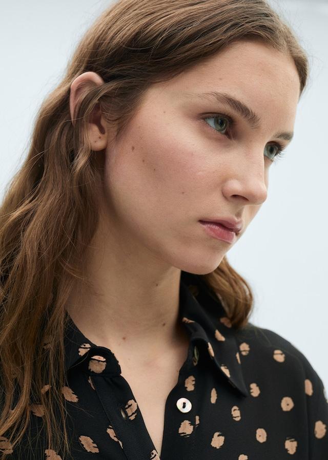Mango Polka-Dots-Hemdblusenkleid mit Knotendetail Kostenlose Rückgabe