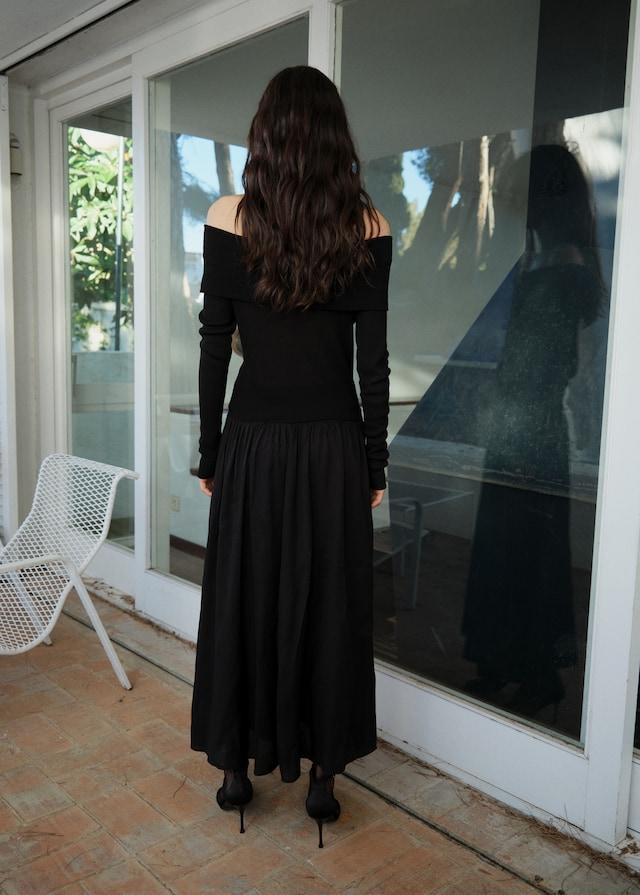 Mango Schulterfreies Kleid aus kombiniertem Stoff Begrenzte Freigabe