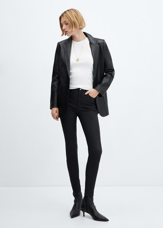 Mango Skinny Coated-Jeans mit hohem Bund Zeitbegrenzte Promotion