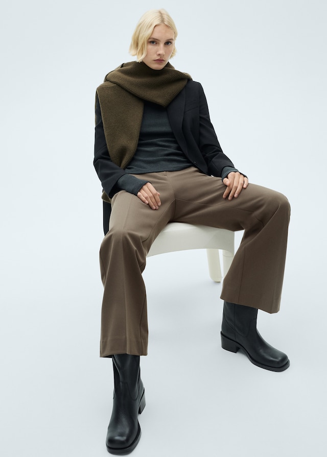 Mango Flared Hose mit mittelhohem Bund 50% Rabatt mit kostenlosem Versand