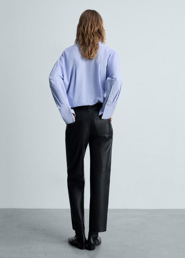 Mango Gerade Hose mit Leder-Effekt Kostenloser Versand international