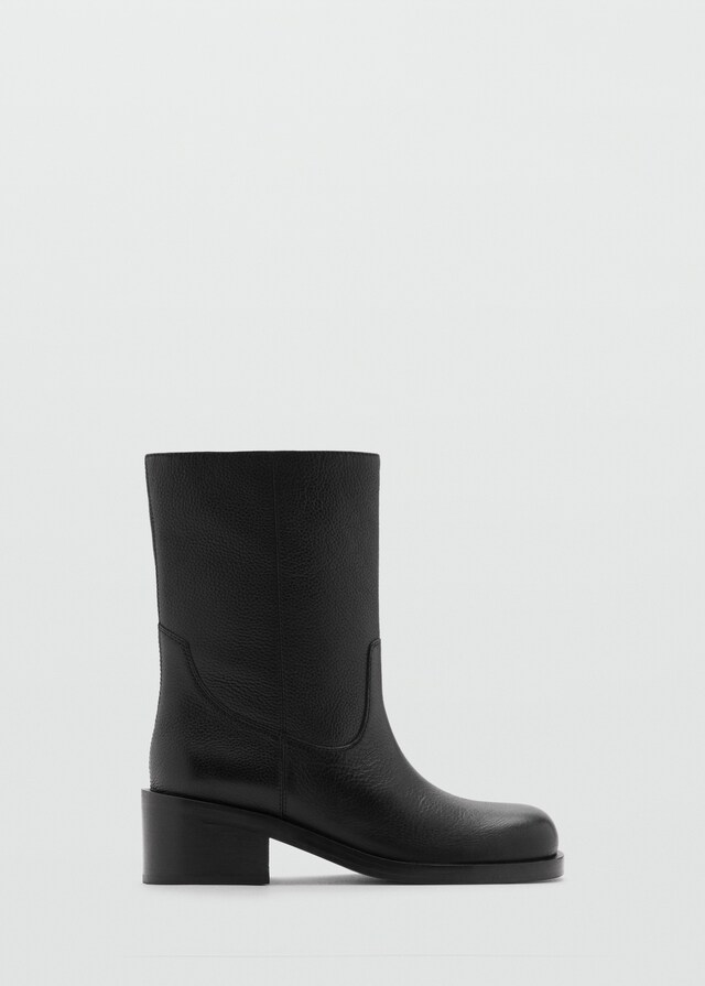Mango Lederstiefelette mit Karrée-Spitze 2025