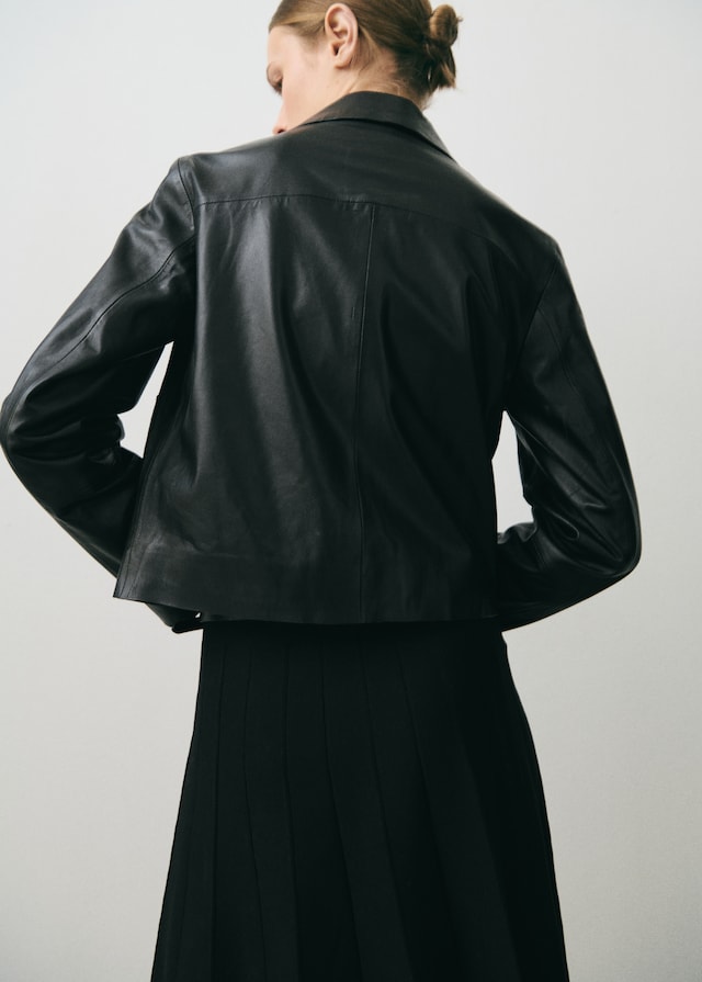 Mango Lederjacke mit Knöpfen Neueste Mode