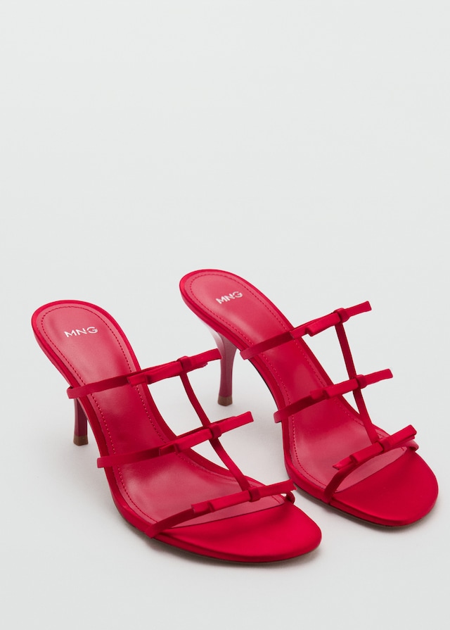 Mango Riemchen-Sandalette mit Schleifendetail Bestseller