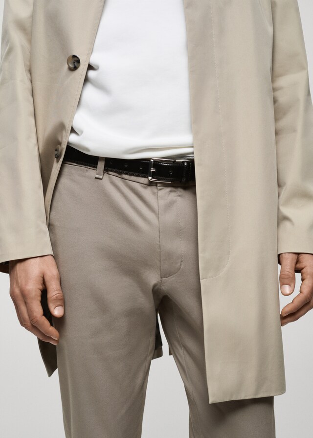 Mango Slim-Fit-Chinohose Barna aus Serge Auslauf