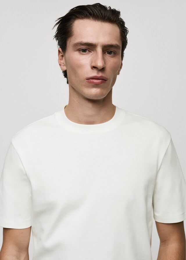 Mango Medium weight regular fit T-shirt Rabatt