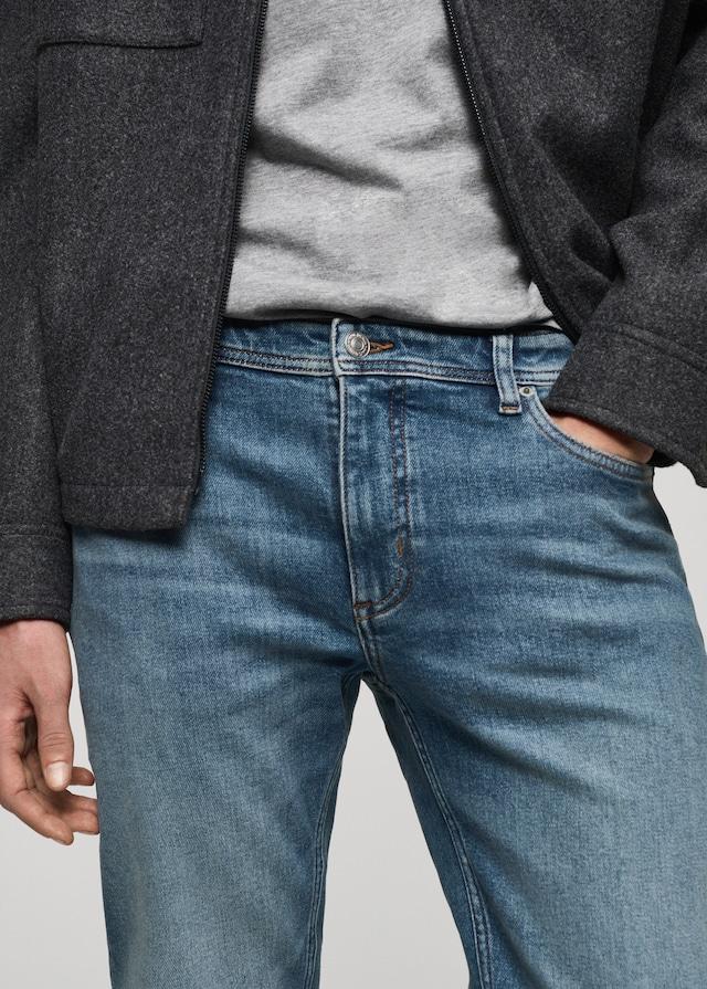 Mango Slim Fit-Jeans Jan im Used-Look mit mittlerer Waschung Exklusive Angebote