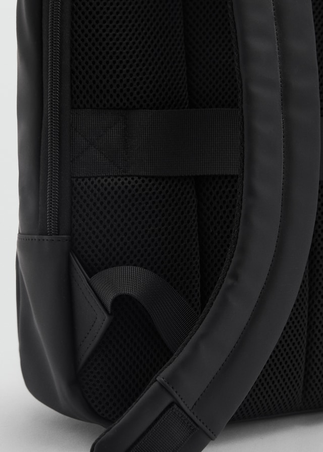 Mango Gummierter Funktionsrucksack Saisonale Angebote