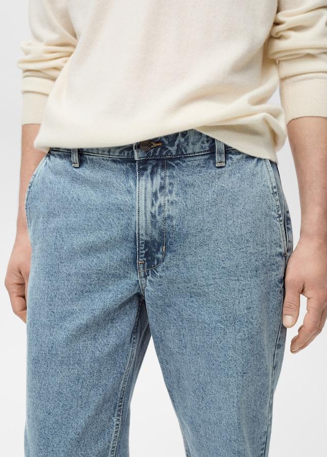 Mango Straight-Fit-Jeans im Used-Look Zeitbegrenzte Promotion