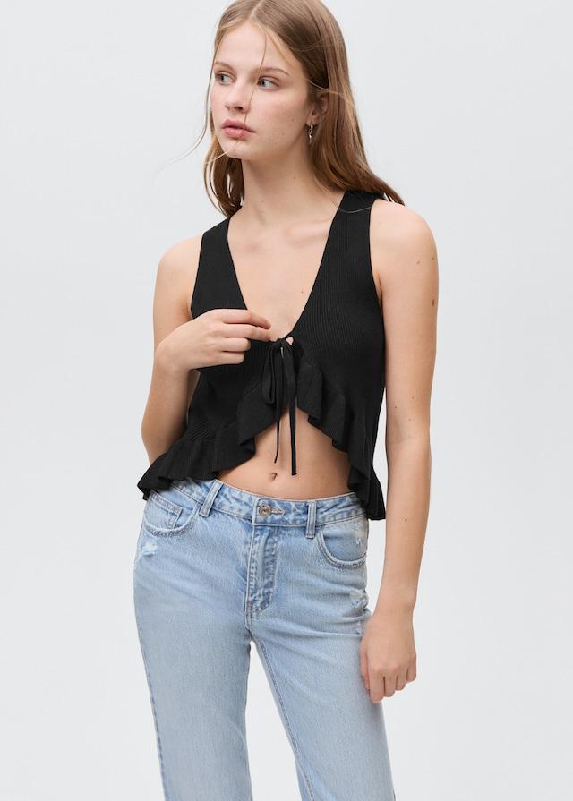 Mango Flared Jeans mit Zierrissen Neueste Mode